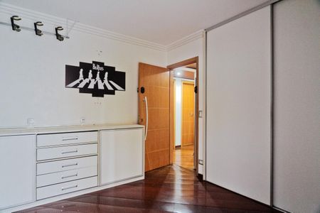 Apartamento à venda com 103m², 3 quartos e 2 vagasSuíte