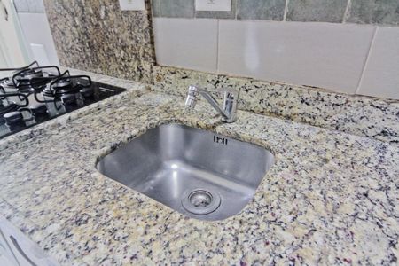 Apartamento à venda com 103m², 3 quartos e 2 vagasCozinha