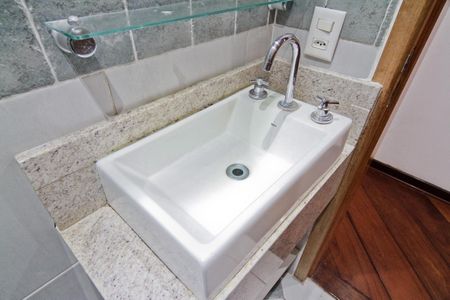 Apartamento à venda com 103m², 3 quartos e 2 vagasLavabo