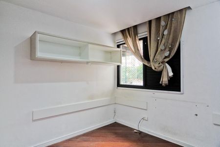 Apartamento à venda com 103m², 3 quartos e 2 vagasQuarto 1