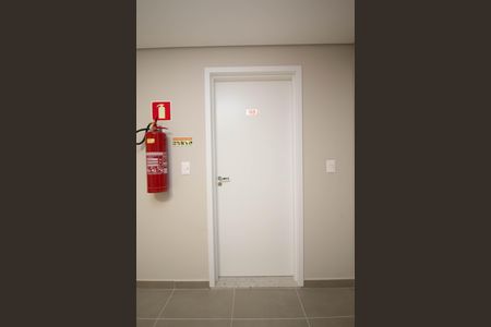 Studio para alugar com 32m², 1 quarto e 1 vaga Studio para alugar com 32m², 1 quarto e 1 vagaHall de entrada