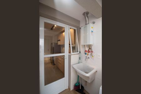 Studio para alugar com 32m², 1 quarto e 1 vaga Studio para alugar com 32m², 1 quarto e 1 vagaÁrea de Serviço