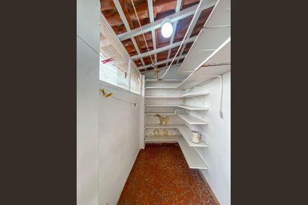Casa à venda com 100m², 2 quartos e 1 vaga Casa à venda com 100m², 2 quartos e 1 vagaÁrea de Serviço