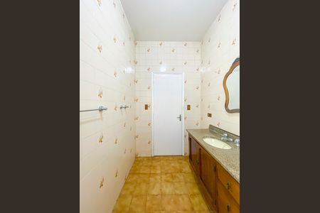Casa à venda com 100m², 2 quartos e 1 vaga Casa à venda com 100m², 2 quartos e 1 vagaBanheiro