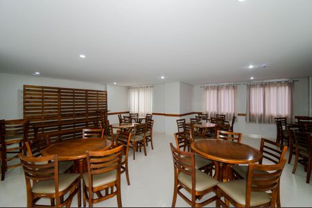 Apartamento à venda com 55m², 2 quartos e 1 vagaÁrea comum - Salão de festas
