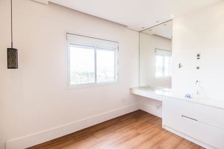 Apartamento à venda com 158m², 3 quartos e 3 vagas Apartamento à venda com 158m², 3 quartos e 3 vagasSuíte