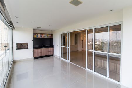 Varanda gourmet de apartamento à venda com 3 quartos, 158m² em Centro Empresarial Tamboré, Santana de Parnaíba