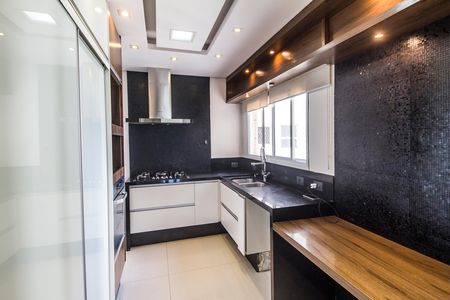 Apartamento à venda com 158m², 3 quartos e 3 vagas Apartamento à venda com 158m², 3 quartos e 3 vagasCozinha