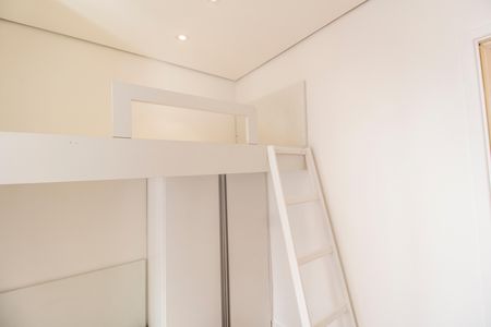 Apartamento à venda com 158m², 3 quartos e 3 vagas Apartamento à venda com 158m², 3 quartos e 3 vagasSuíte 2