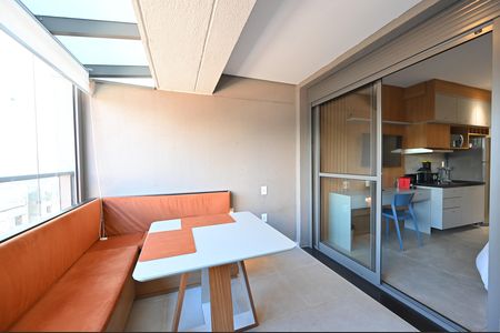 Varanda de kitnet/studio para alugar com 1 quarto, 32m² em Vila Clementino, São Paulo