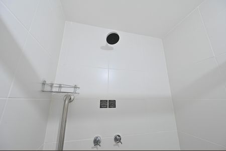 Banheiro Social de kitnet/studio para alugar com 1 quarto, 32m² em Vila Clementino, São Paulo