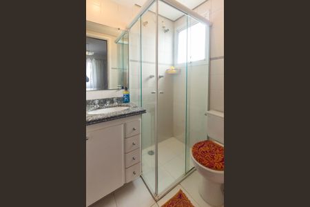 Apartamento para alugar com 98m², 2 quartos e 2 vagas Apartamento para alugar com 98m², 2 quartos e 2 vagasBanheiro da Suíte