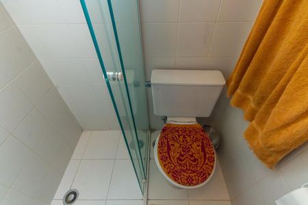 Apartamento para alugar com 98m², 2 quartos e 2 vagas Apartamento para alugar com 98m², 2 quartos e 2 vagasBanheiro da Suíte