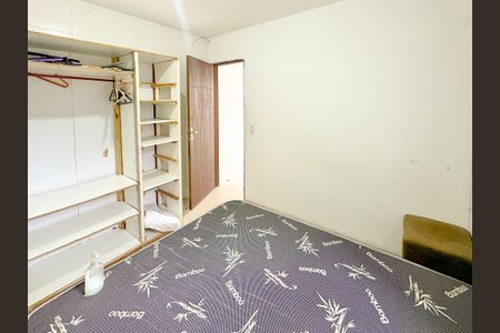 Quarto  de kitnet/studio para alugar com 1 quarto, 35m² em São João do Rio Vermelho, Florianópolis