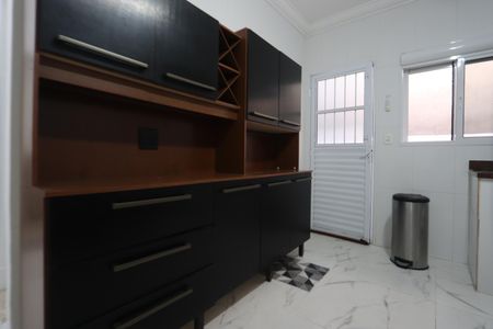 Casa para alugar com 130m², 2 quartos e 1 vagaCozinha