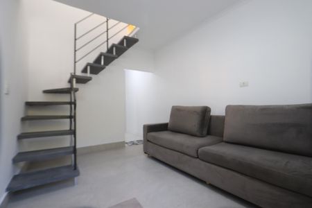 Sala de casa para alugar com 2 quartos, 130m² em Vila Graciosa, São Paulo