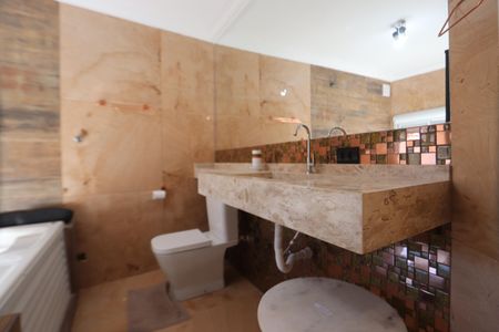 Casa para alugar com 130m², 2 quartos e 1 vagaBanheiro da Suíte