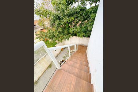 Studio para alugar com 35m², 1 quarto e sem vagaEscada