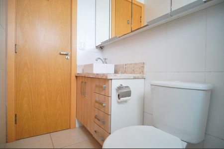 Apartamento para alugar com 62m², 2 quartos e 1 vagaBanheiro da Suíte