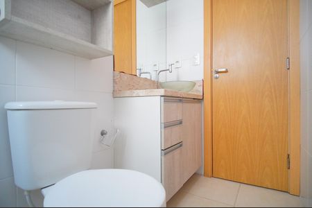 Apartamento para alugar com 62m², 2 quartos e 1 vagaBanheiro 