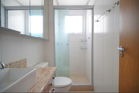 Apartamento para alugar com 62m², 2 quartos e 1 vagaBanheiro da Suíte
