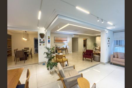 Apartamento à venda com 207m², 3 quartos e 3 vagas Apartamento à venda com 207m², 3 quartos e 3 vagasFoto 21