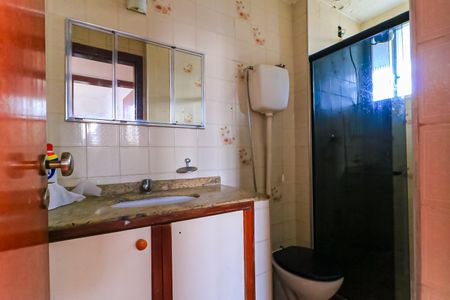 Apartamento para alugar com 51m², 2 quartos e 1 vaga Apartamento para alugar com 51m², 2 quartos e 1 vagaBanheiro social