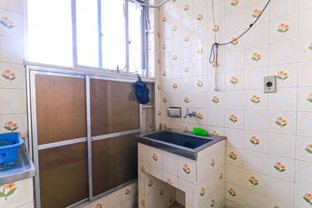 Apartamento para alugar com 51m², 2 quartos e 1 vaga Apartamento para alugar com 51m², 2 quartos e 1 vagaCozinha e Área de Serviço
