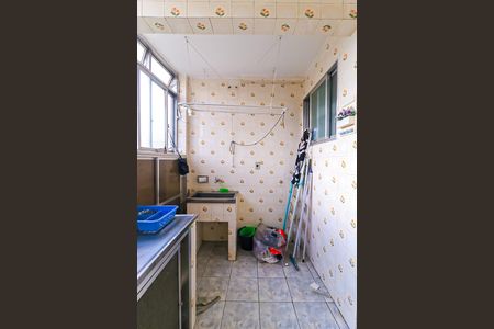 Apartamento para alugar com 51m², 2 quartos e 1 vaga Apartamento para alugar com 51m², 2 quartos e 1 vagaCozinha e Área de Serviço
