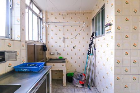 Apartamento para alugar com 51m², 2 quartos e 1 vaga Apartamento para alugar com 51m², 2 quartos e 1 vagaCozinha e Área de Serviço