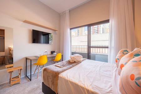 Apartamento à venda com 24m², 1 quarto e sem vagaSala / Quarto