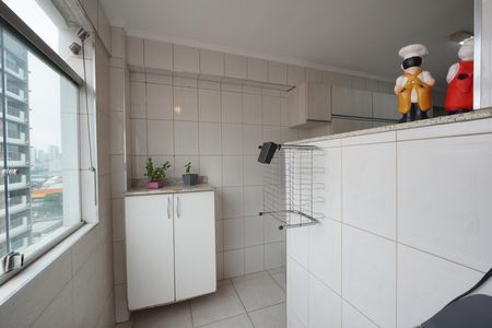 Apartamento à venda com 49m², 1 quarto e sem vagaÁrea de Serviço