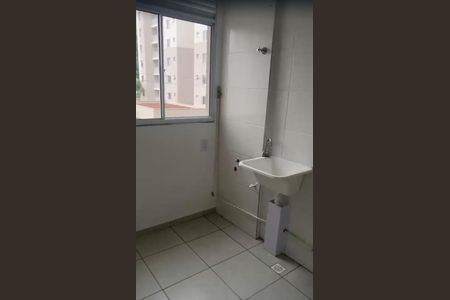 Apartamento para alugar com 45m², 2 quartos e 1 vaga Apartamento para alugar com 45m², 2 quartos e 1 vagaÁrea de serviço