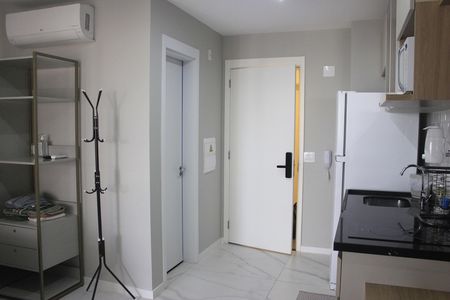 Quarto de kitnet/studio para alugar com 1 quarto, 39m² em Vila Camargos, Guarulhos