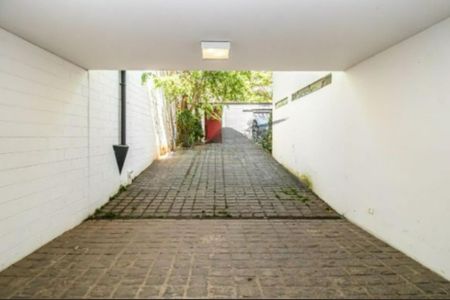 Foto 06 de casa à venda com 3 quartos, 340m² em Campo Belo, São Paulo