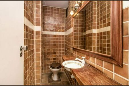 Foto 10 de casa à venda com 3 quartos, 340m² em Campo Belo, São Paulo