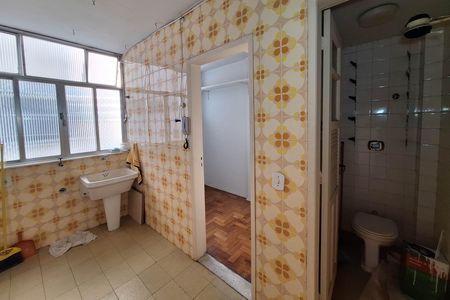Apartamento para alugar com 80m², 3 quartos e sem vagaÁrea de Serviço