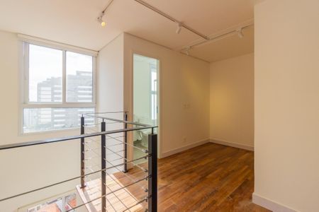Apartamento para alugar com 101m², 1 quarto e 1 vaga Apartamento para alugar com 101m², 1 quarto e 1 vagaEscritório