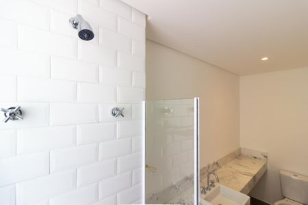 Apartamento para alugar com 101m², 1 quarto e 1 vaga Apartamento para alugar com 101m², 1 quarto e 1 vagaBanheiro da Suíte
