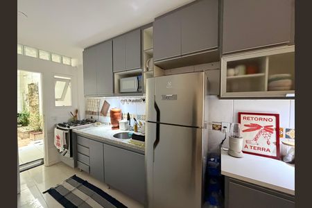 Casa de condomínio à venda com 120m², 1 quarto e 1 vaga Casa de condomínio à venda com 120m², 1 quarto e 1 vagaCozinha