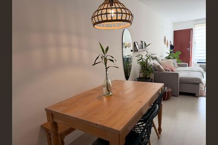 Casa de condomínio à venda com 120m², 1 quarto e 1 vaga Casa de condomínio à venda com 120m², 1 quarto e 1 vagaSala