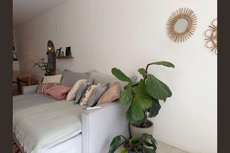 Casa de condomínio à venda com 120m², 1 quarto e 1 vaga Casa de condomínio à venda com 120m², 1 quarto e 1 vagaSala