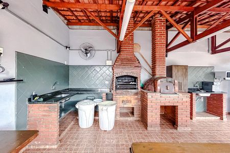 Apartamento para alugar com 60m², 2 quartos e 1 vagaÁrea comum - Churrasqueira