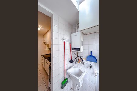 Apartamento para alugar com 60m², 2 quartos e 1 vagaÁrea de Serviço