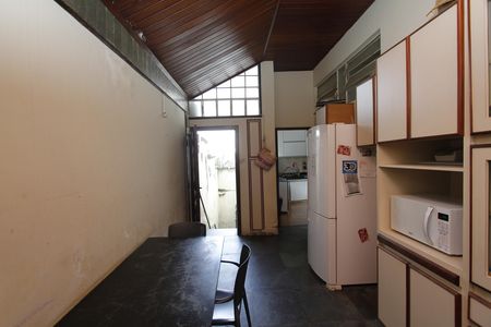 Casa à venda com 370m², 4 quartos e 3 vagasCozinha