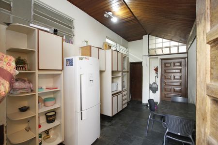 Casa à venda com 370m², 4 quartos e 3 vagasCozinha