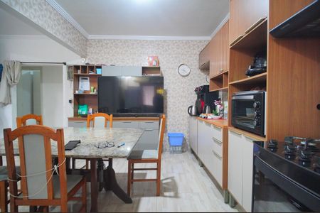 Casa para alugar com 91m², 3 quartos e 2 vagasCozinha