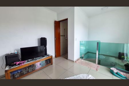 Casa à venda com 125m², 3 quartos e sem vaga Casa à venda com 125m², 3 quartos e sem vagaSala
