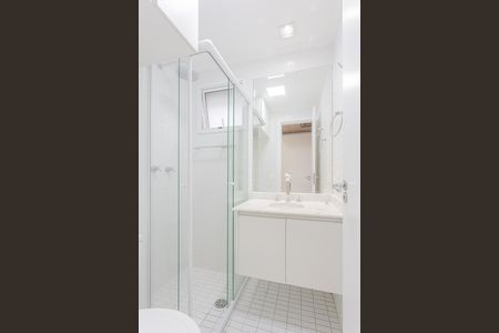 Apartamento à venda com 83m², 2 quartos e 3 vagas Apartamento à venda com 83m², 2 quartos e 3 vagasBanheiro da Suíte 2