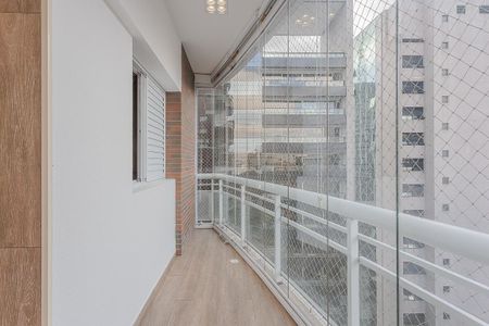 Apartamento à venda com 83m², 2 quartos e 3 vagas Apartamento à venda com 83m², 2 quartos e 3 vagasVaranda